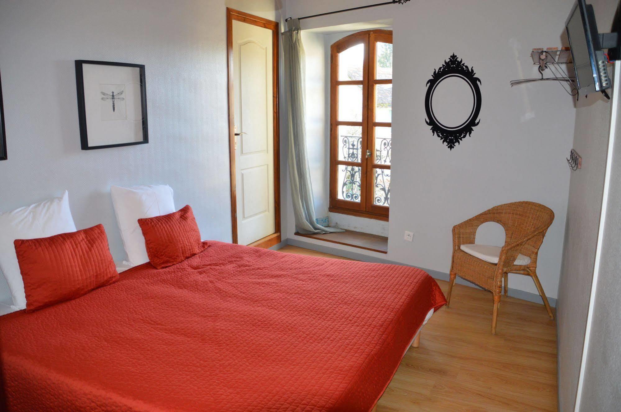 Maison Maxil Hotel Massat Exterior photo